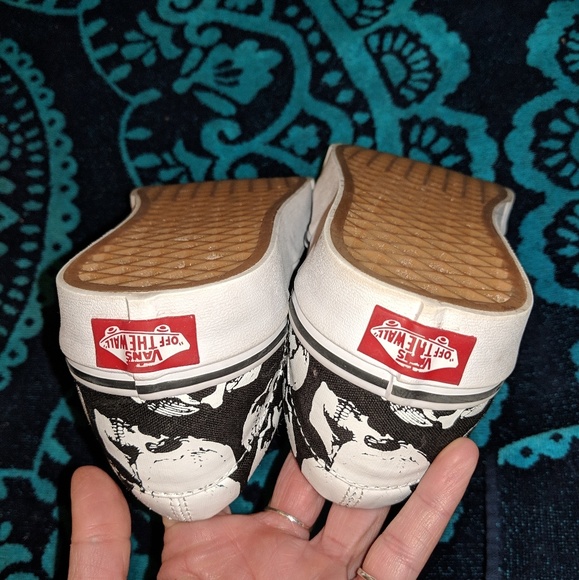 Off The Wall Vans - Picture 2 of 3